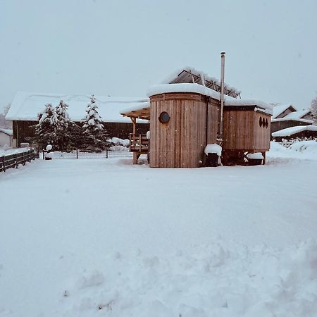Wohnwagon Paul - Autarkie Erleben! - Tiny House Villa Oberschneiding Dış mekan fotoğraf