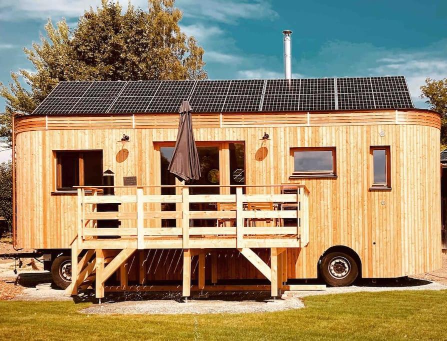 Wohnwagon Paul - Autarkie Erleben! - Tiny House Villa Oberschneiding Dış mekan fotoğraf